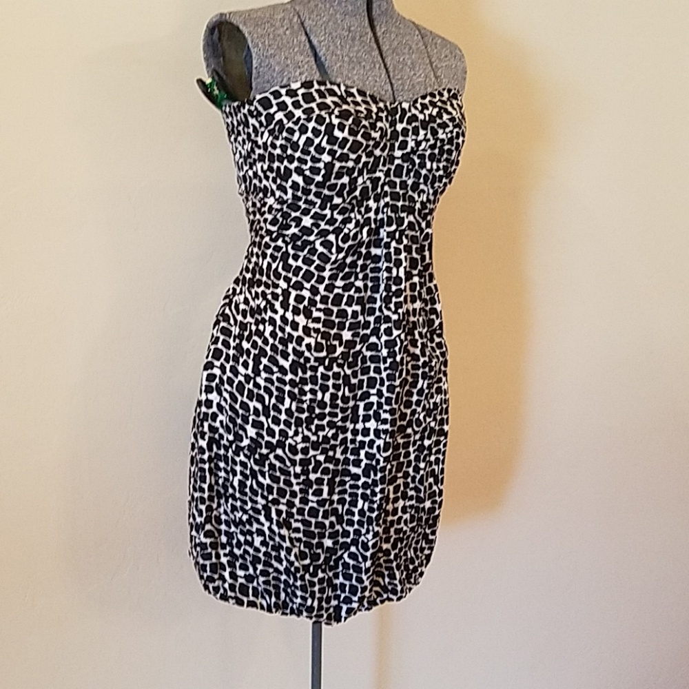 WHBM strapless mini dress, bubble hem, size 2